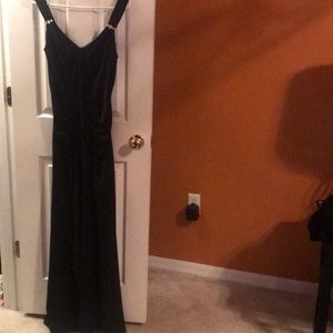 Elegant Betsy & Adam Black Long Formal Dress